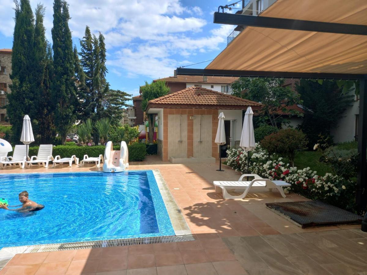 Apollon-7 Family Apartment Несебър Екстериор снимка